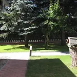 Nettes In Hartmannsdorf Mit Garten- Terrasse Und Grill By Interhome Lübben