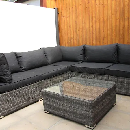 Nettes In Hartmannsdorf Mit Garten- Terrasse Und Grill By Interhome Semesterbostad *