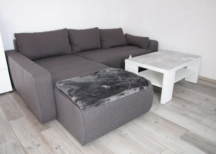 Nettes In Hartmannsdorf Mit Garten- Terrasse Und Grill By Interhome *